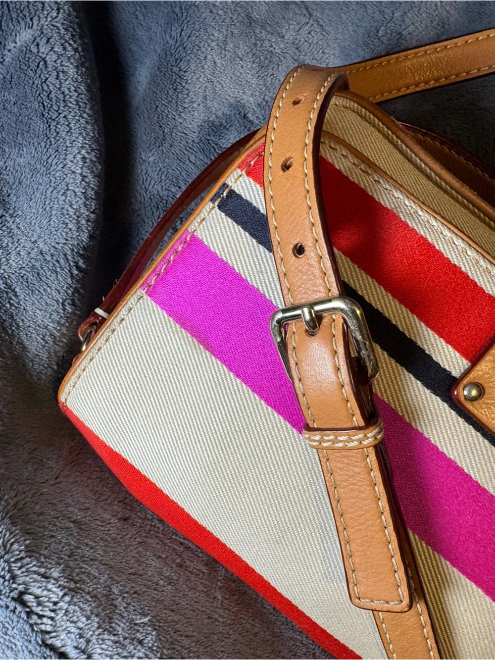 Kate Spade Fynn Crossbody inOak Island Stripe